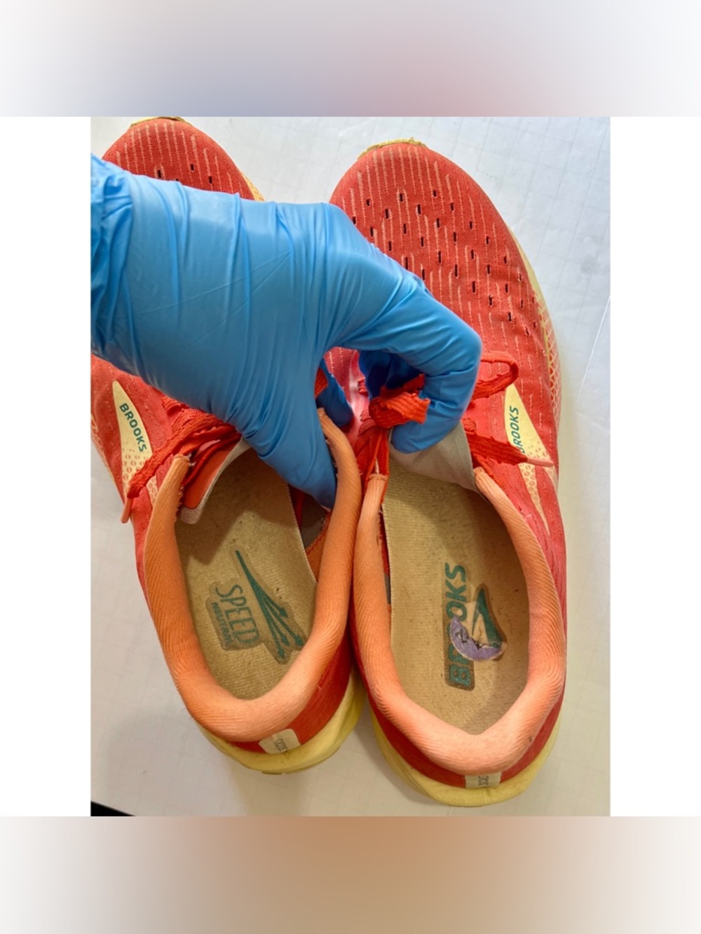 Brooks Hyperion lightweight running shoes orange and yellow US Women’s 8.5 TTS - Picture 10 of 14